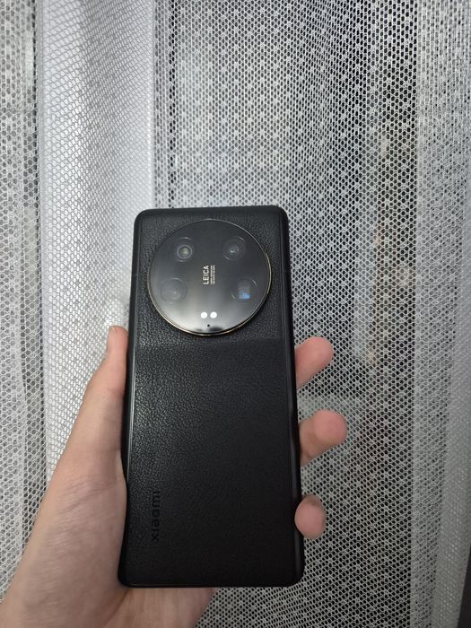 Xiaomi 13 ultra black