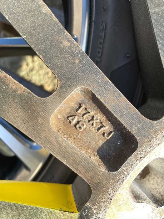 17 джанти 5х100 Subaru BRZ Toyota GT86 GR86 Scion FR-S et48 215/45/17