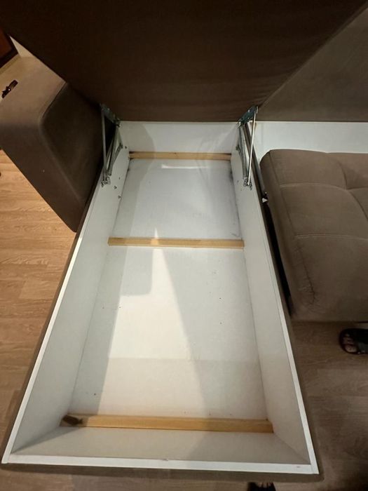 Диван большой