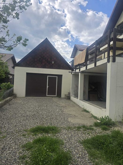 Casa de inchiriat Valea Adanca