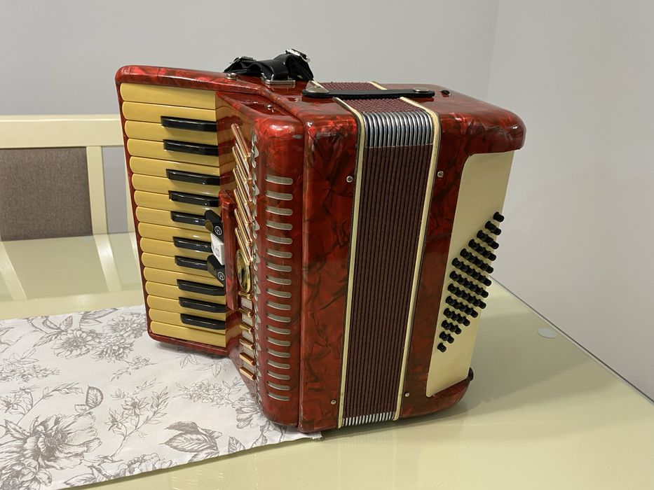 Acordeon Gedo (Parrot) 48 basi