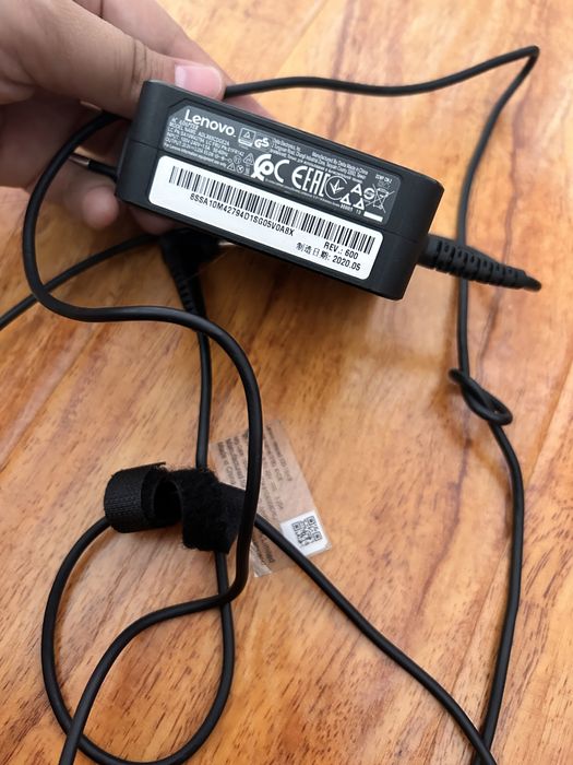 Срочно, Ленова нойтбук продам ноут