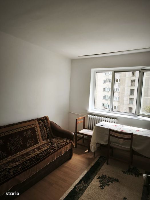 PF vând camera camin cu baie Piata Păcurari