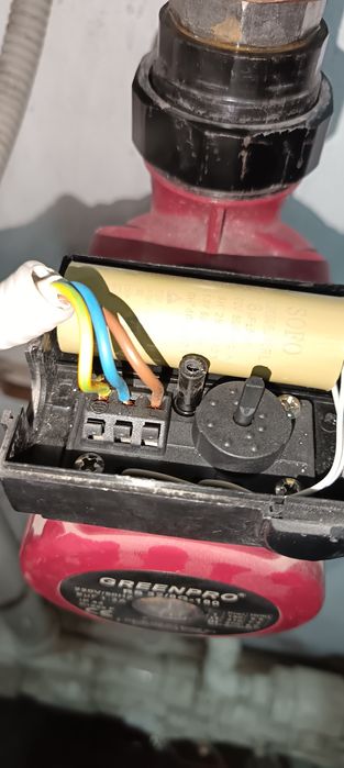 Сантехник мастер Дилшод 20 йил стаж