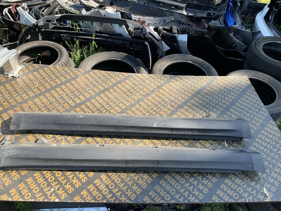 Прагове Suzuki Vitara