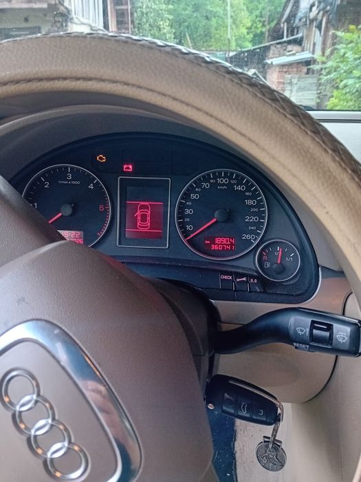 Vand Audi A4 B7.