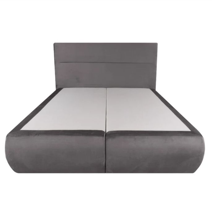 Vand pat dormitor , boxspring tapițat cu lada 160×200cm in stare foarte buna. Culoare gri 
Pret 3000 lei , actizionat cu 4200 lei acum un an