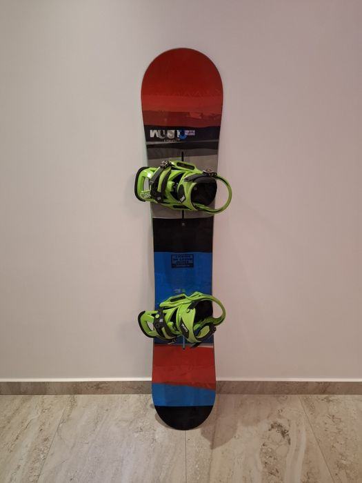 Burton Custom 162w  Burton Cartel plaaca snowboard cu legaturi