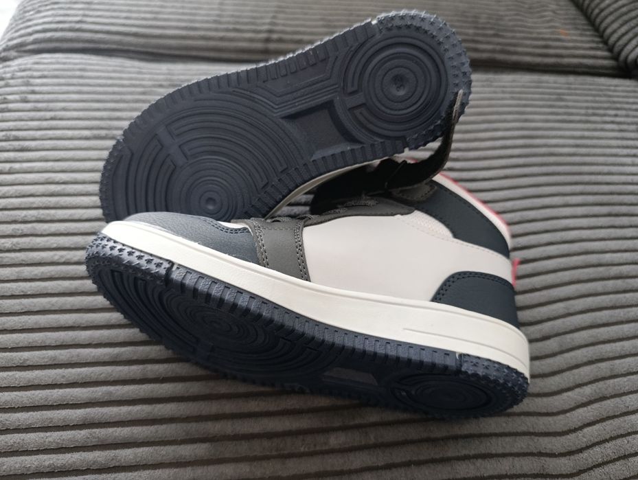 Adidași înalți baieti marime 32