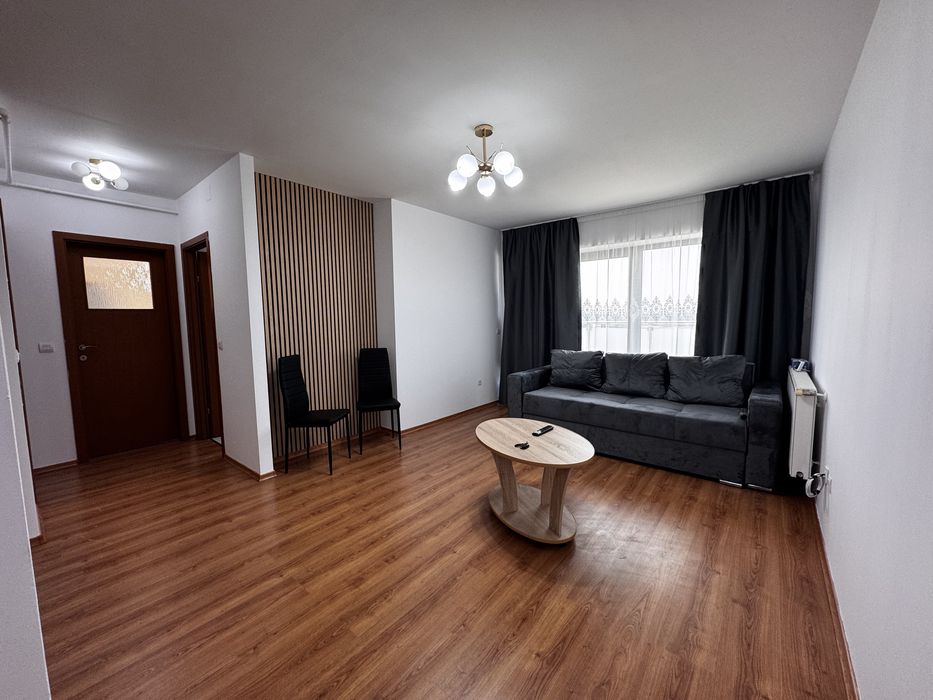 De inchiriat apartamnet 2 camere, 2 bai, langa mall, terasa