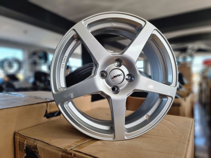 17цола 4x100 Toyota,Vw,Skoda,Renault 4х100