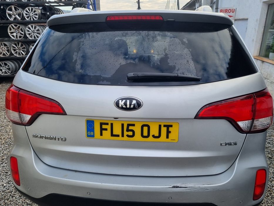 Haion Cu Luneta Kia Sorento II Facelift 2012 - 2014 SUV 4 Usi BRILLANTSILBER 3D (1373) Garantie