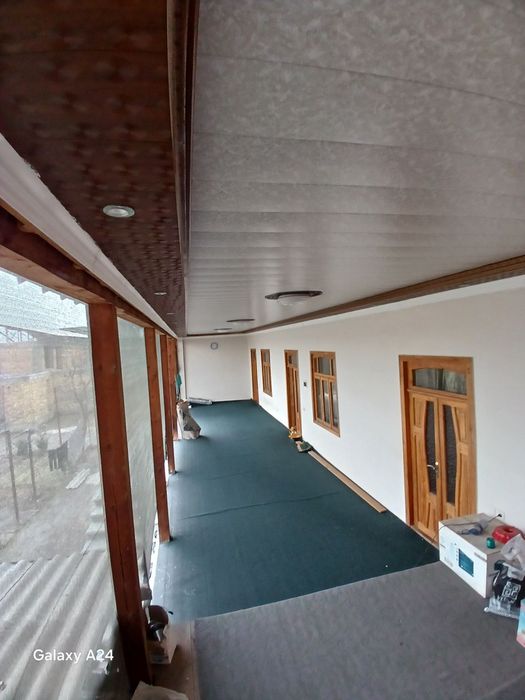 Ҳовли сотилади. 6 сотиҳ, 6 хона. 63000 ками бор