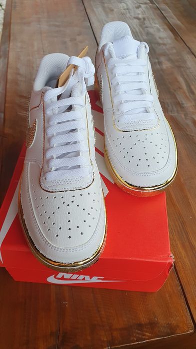 Уникални маратонки Nike