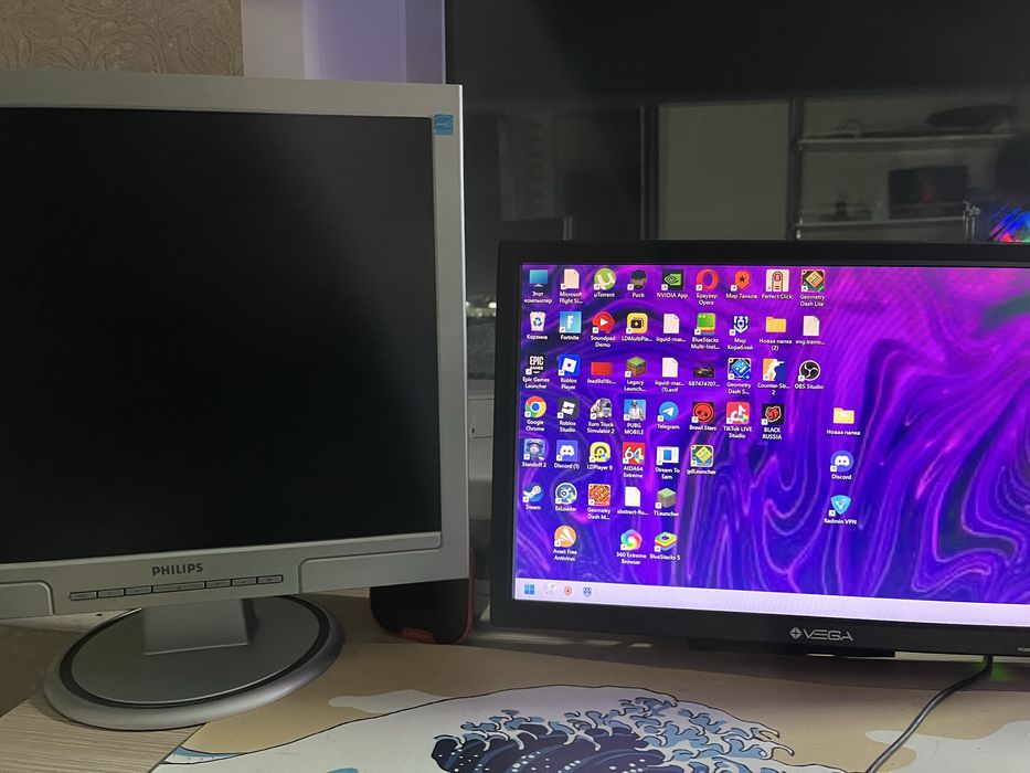 Продам мониторы