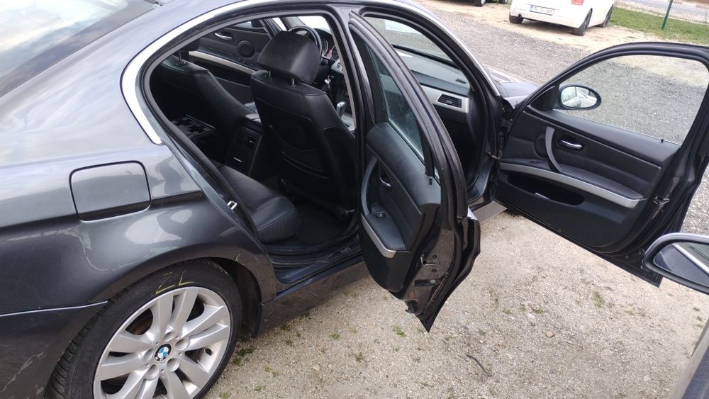 BMW e 90 330i stare perfecta de funcționare nu accept schimburi