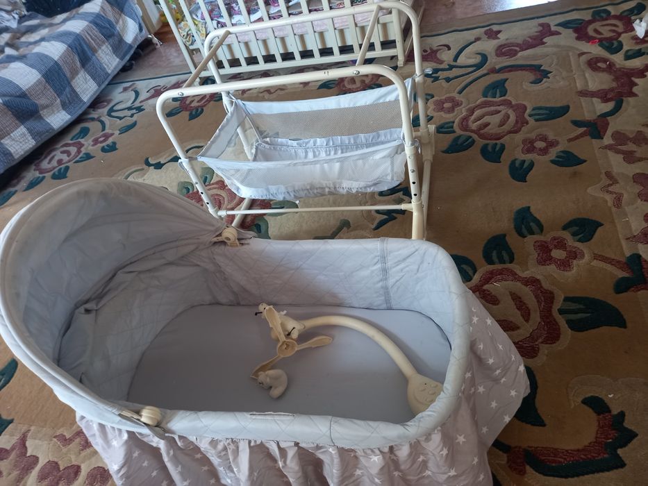 Кроватка детская