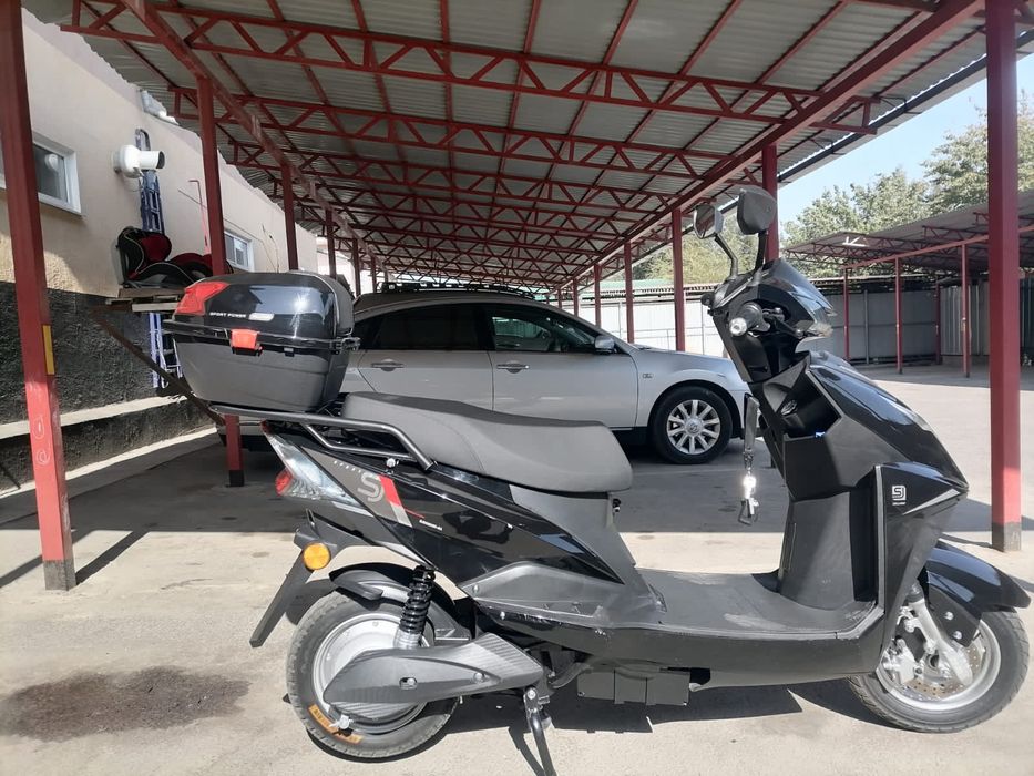 Продам электронный мопед