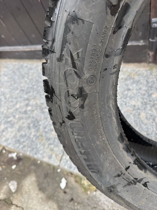 Anvelopă nouă Iarna  Hankook i*cept – 165/65 R15 81T M+S