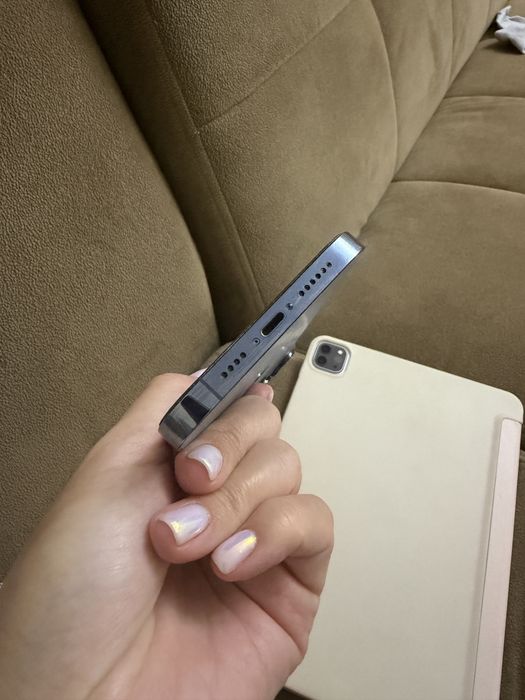 Продам IPhone 13 pro max