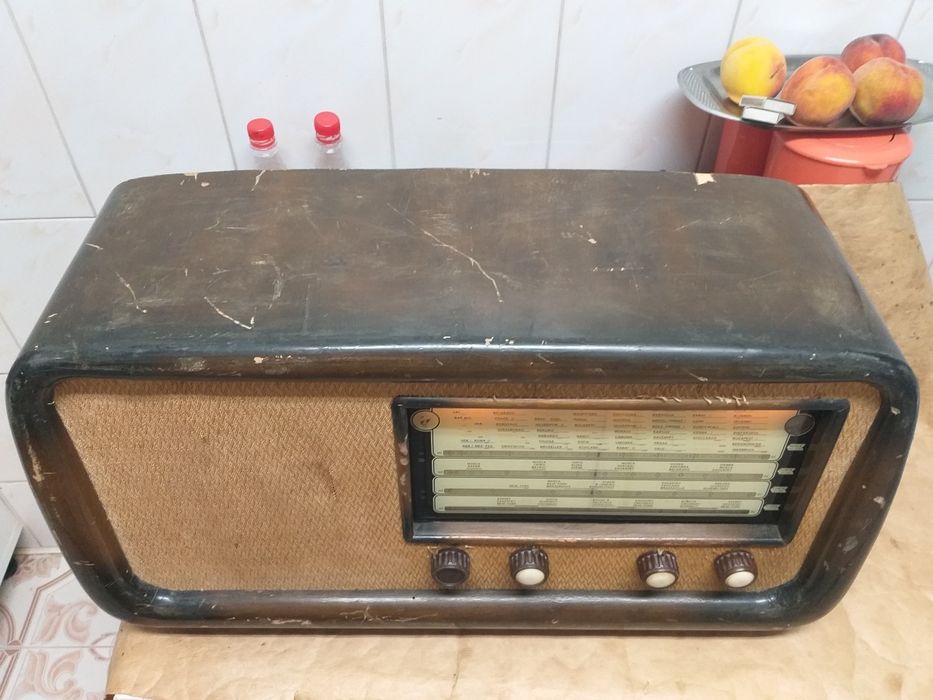 Radio de colecție GELOSO 79R.ST