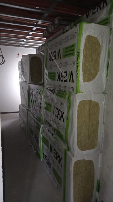 Vând vată bazaltică de exterior WERK 15cm de la STO