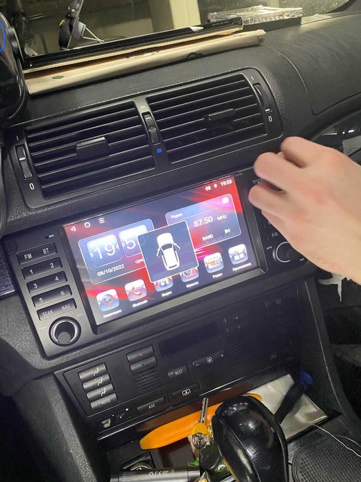 Navigație Android 15 BMW E39/E38/X5 E53 Dedicată – CarPlay, QLED, DSP