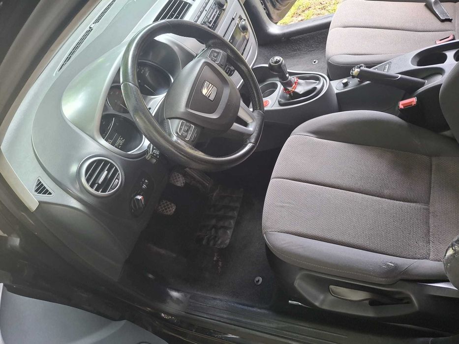 Vând seat leon 1p facelift