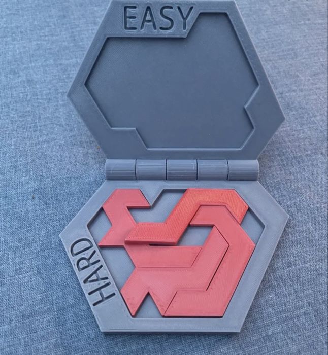 3D Пъзел с 2 нива на трудност: Easy-Hard