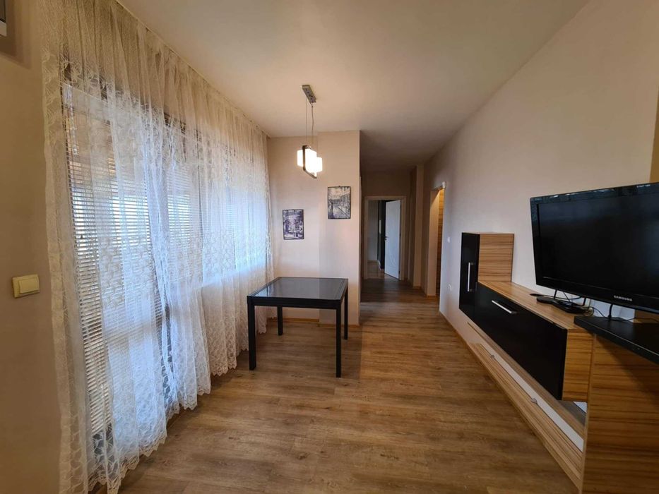 Продава се Тристаен апартамент в Хасково, Тракийски - 73 кв.м за 1299 €/кв.м - Снимка #3