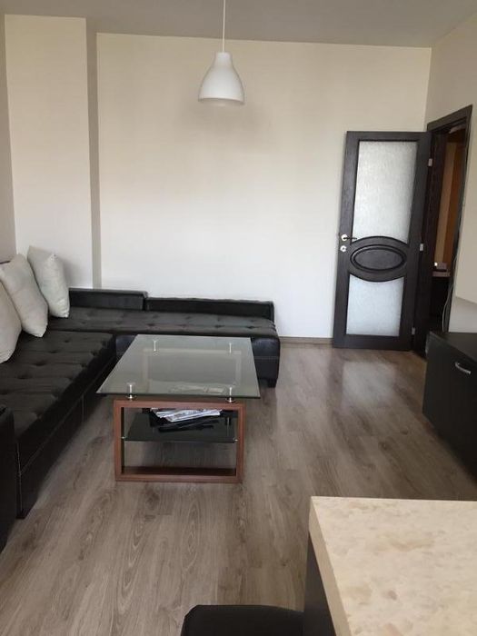 Дава се под наем Тристаен апартамент в Бургас, Меден рудник - зона А - 78 кв.м за 408 € - Снимка #2