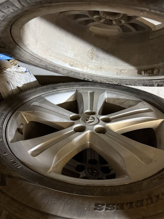 Шины с дискамы от Хайлендера