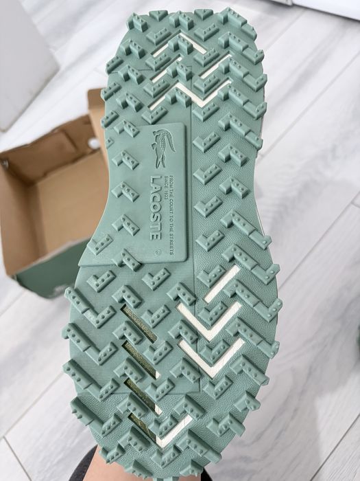 Летние кросовки Lacoste