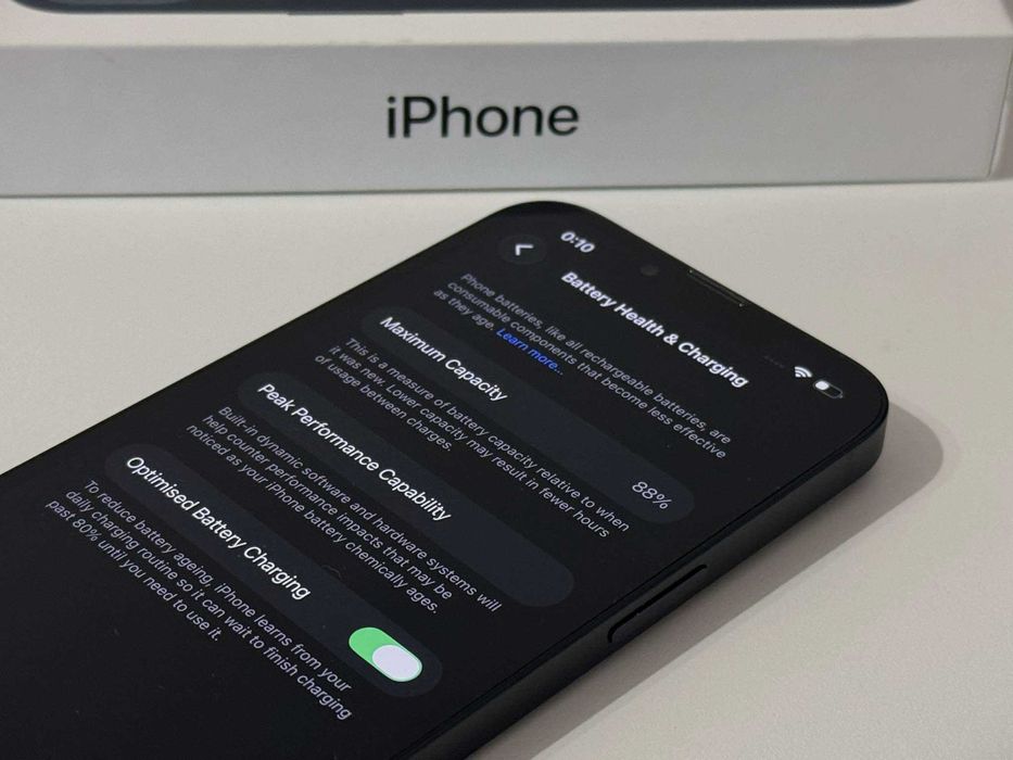 Бартер! iPhone 13 Midnight (Черен) 88% Батерия!