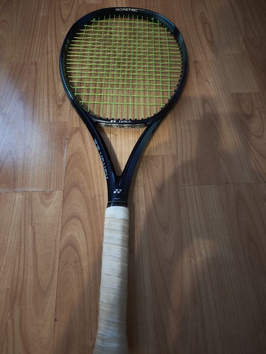 Racheta Yonex Ezone 98 305g