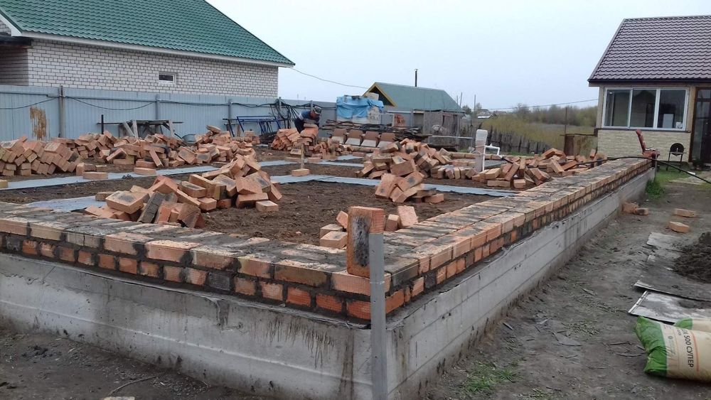 Assalom alekum aka ukalar Tunika tom
Shifer tom
Pol patalok
Shuvoq
Shi