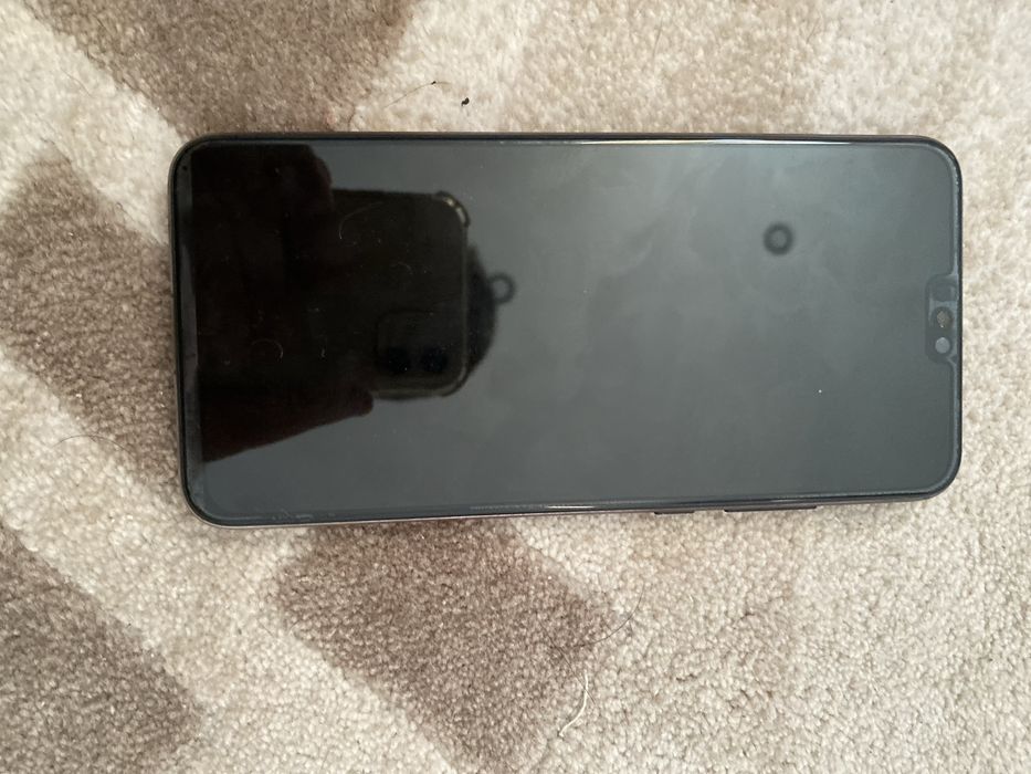 Продам Honor 10 lite