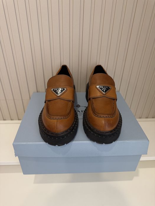 Лоферы Прада 37/37,5