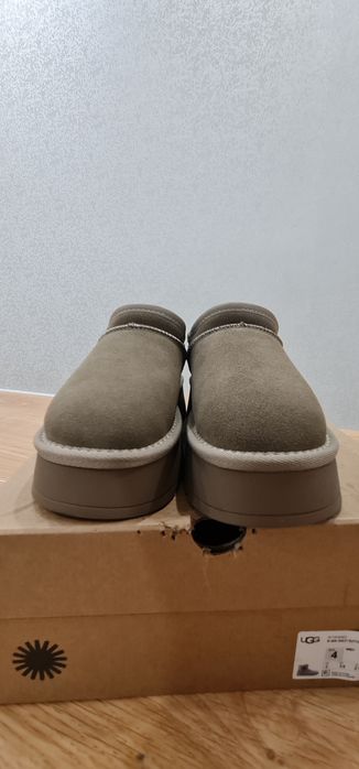 Продаю угги 35 размер