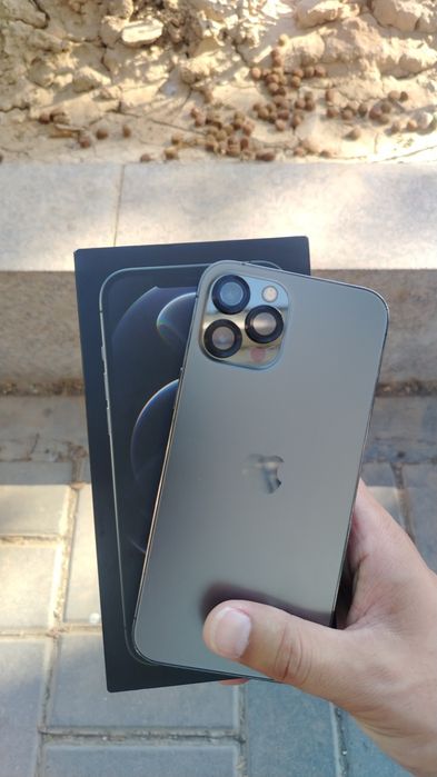Продам телефон iPhone 12 Pro Max