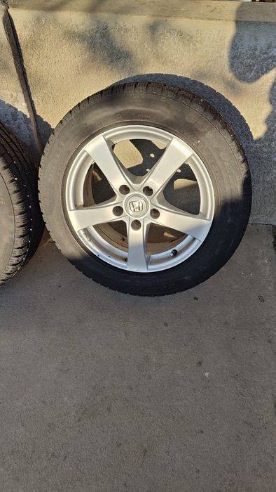 Janta aluminiu Dezent R16