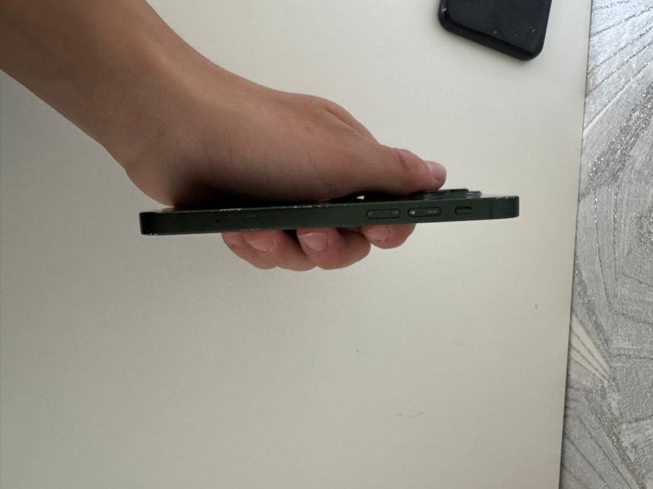 Айфон 13 мини сатылады