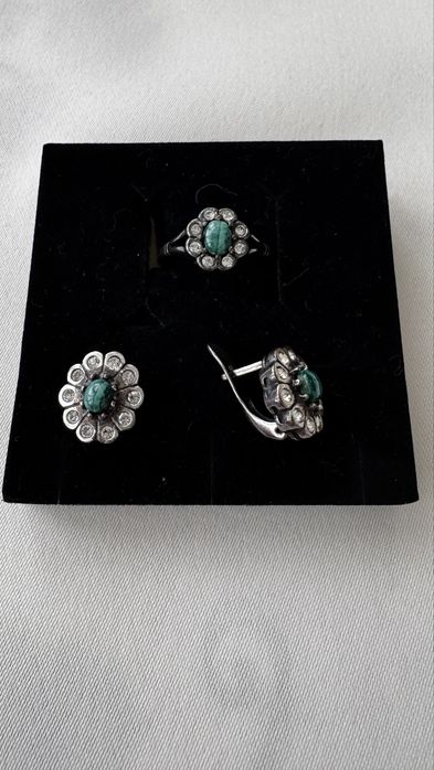 Малахит Серебро кольцо и серьги