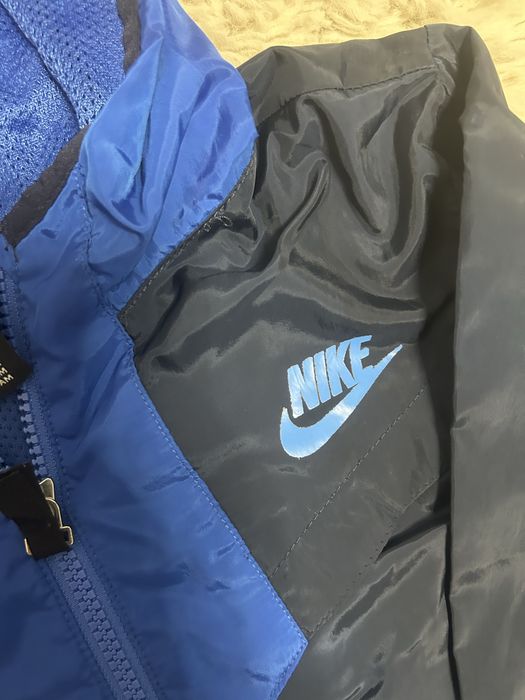 Продавам детско яке Nike в отлично състояние