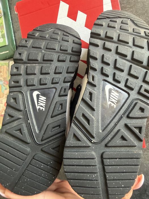 Оригинални маратонки NIKE