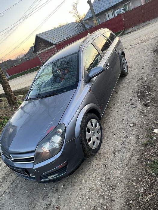 Opel astra H 1.7