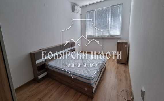 Продава се Четиристаен апартамент в Велико Търново, Център - 134 кв.м за 1232 €/кв.м - Снимка #4