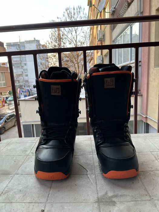 Сноуборд ботуши DC Mutiny номер 42.5