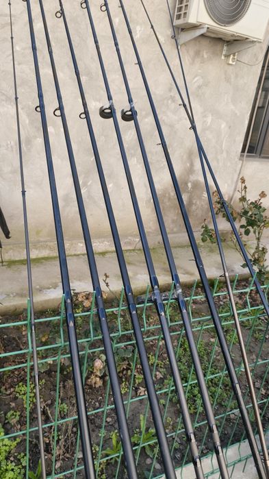 Удочки спиннинги палатки