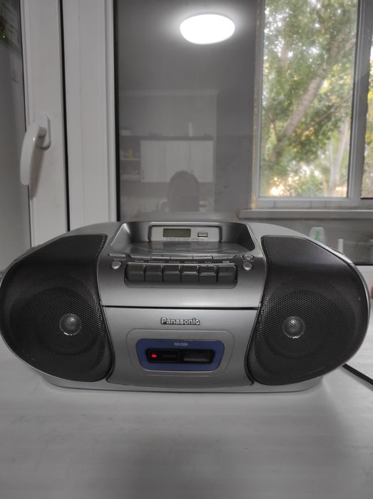 Магнитофон panasonic